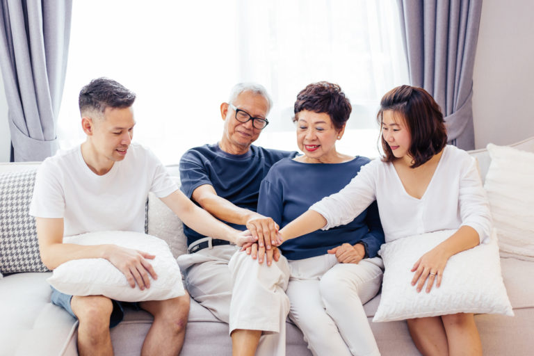互联网+豪门国际
养老的解决方案